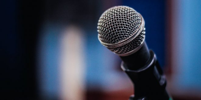 photo of black microphone