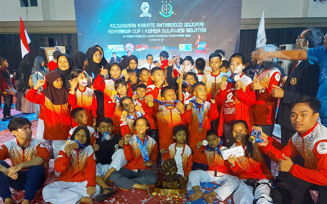 Shahia, Karateka Putri SD Wahdah Raih Juara di Adhyaksa Cup 1 2022