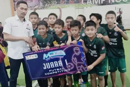 Tim Futsal SD Wahdah Juara 1